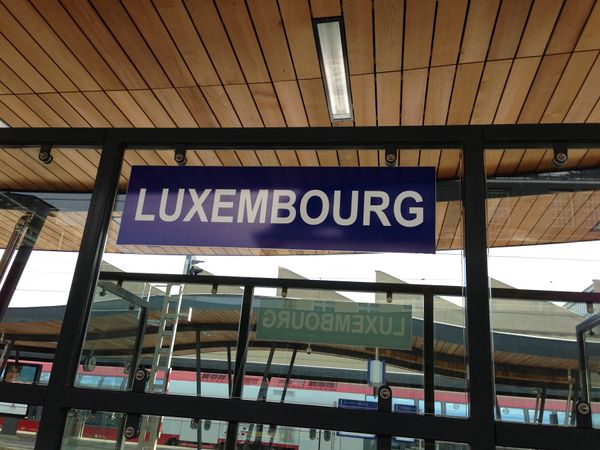 ルクセンブルク・Luxembourg「立ち寄り、ルクセンブルク」の写真：ルクセンブルク駅