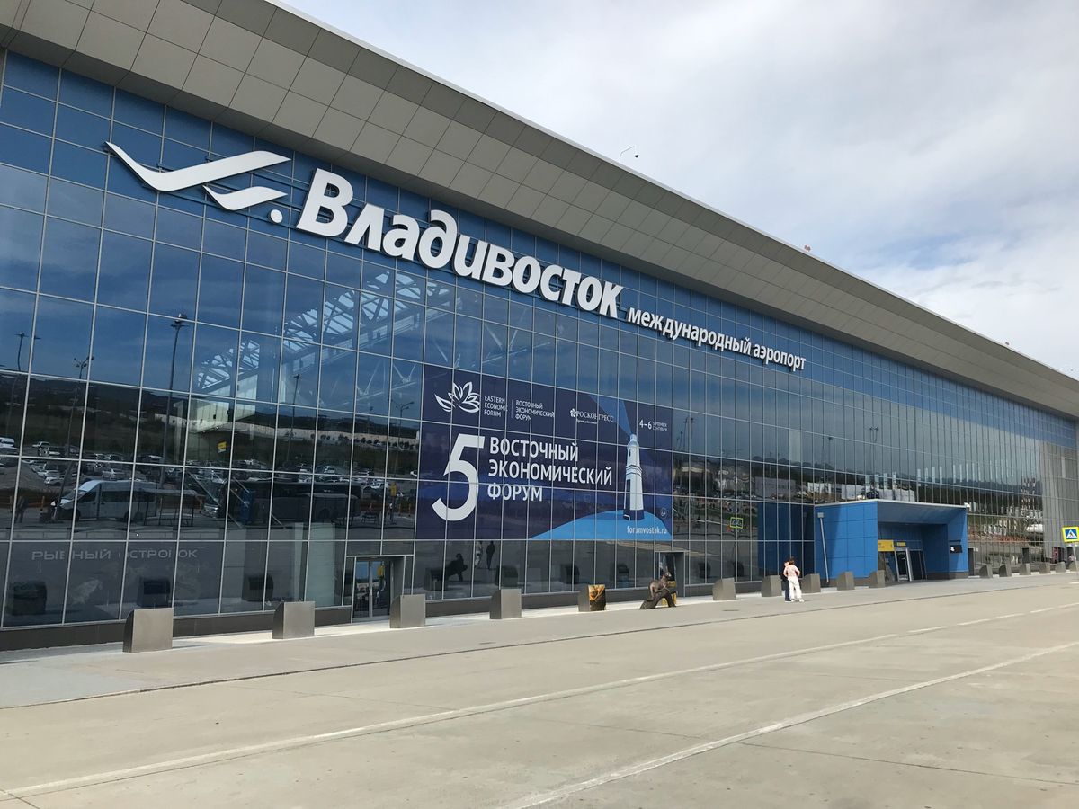 Nepal to Vladivostok🇷🇺
深夜着のため空港内の簡易ホテ...