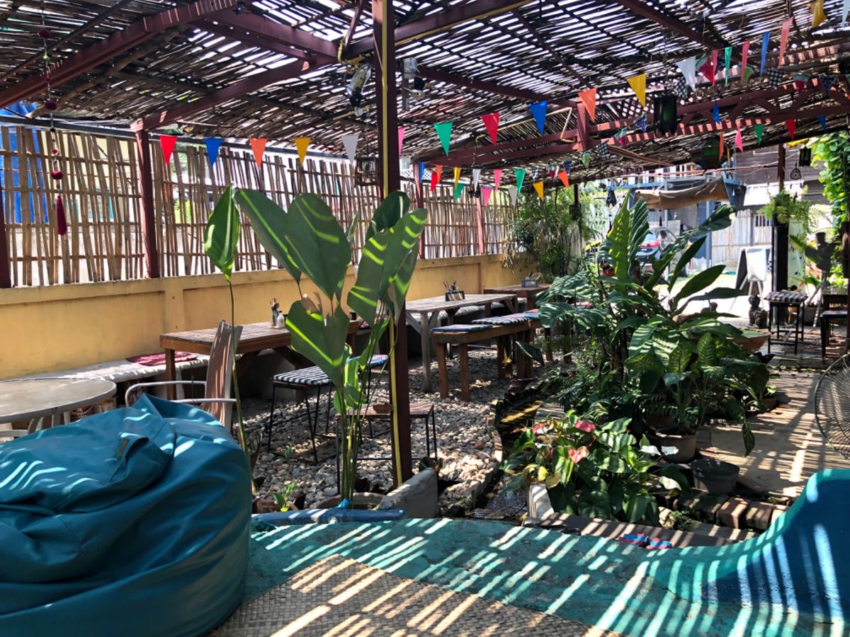 Amrita Garden

マンゴーチーズケーキがすこぶる美味しいカフェ...