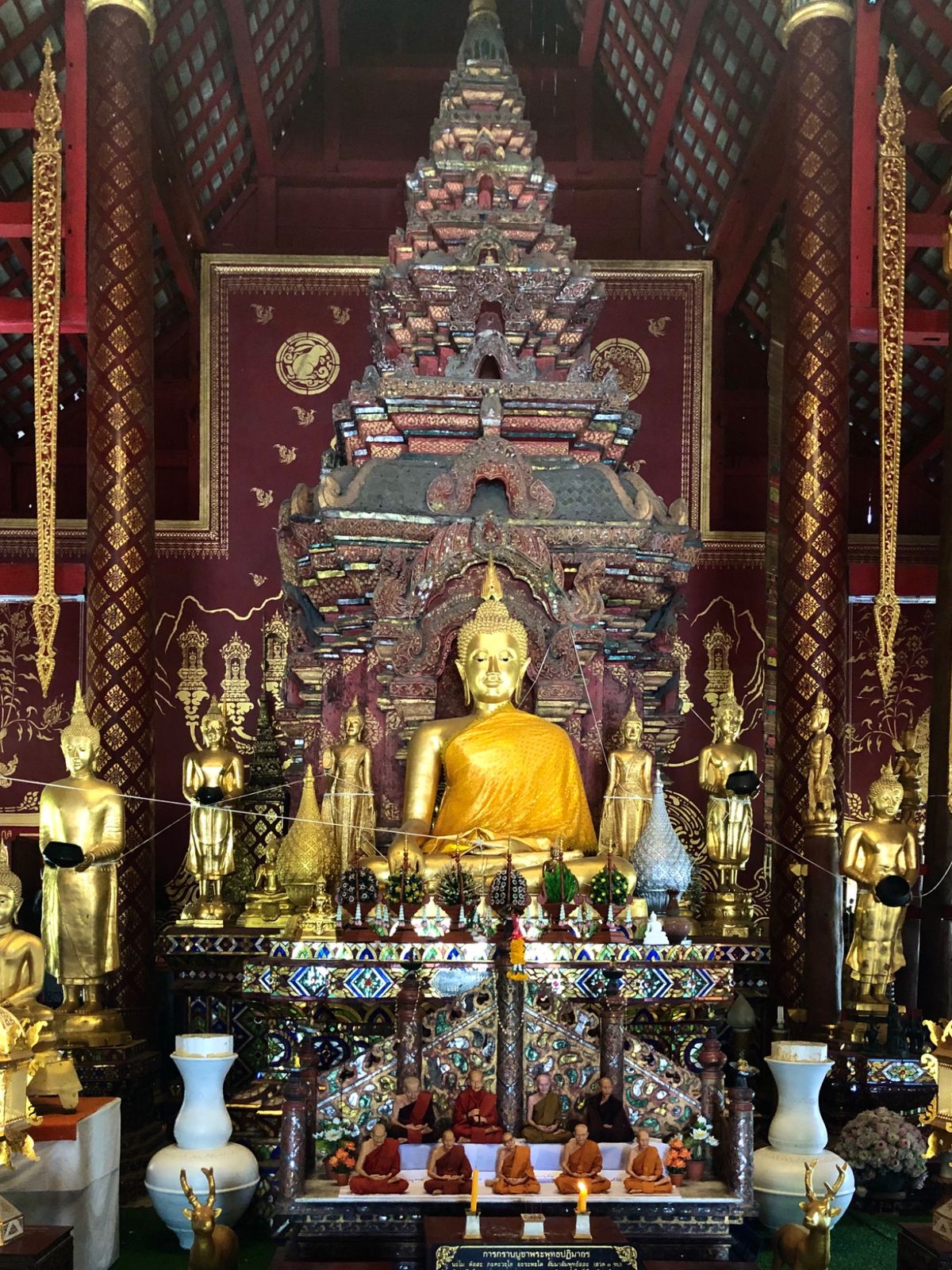 この日はバイクをレンタルして旧市街の中を観光🛵
私は2輪は完全なるペーパー...