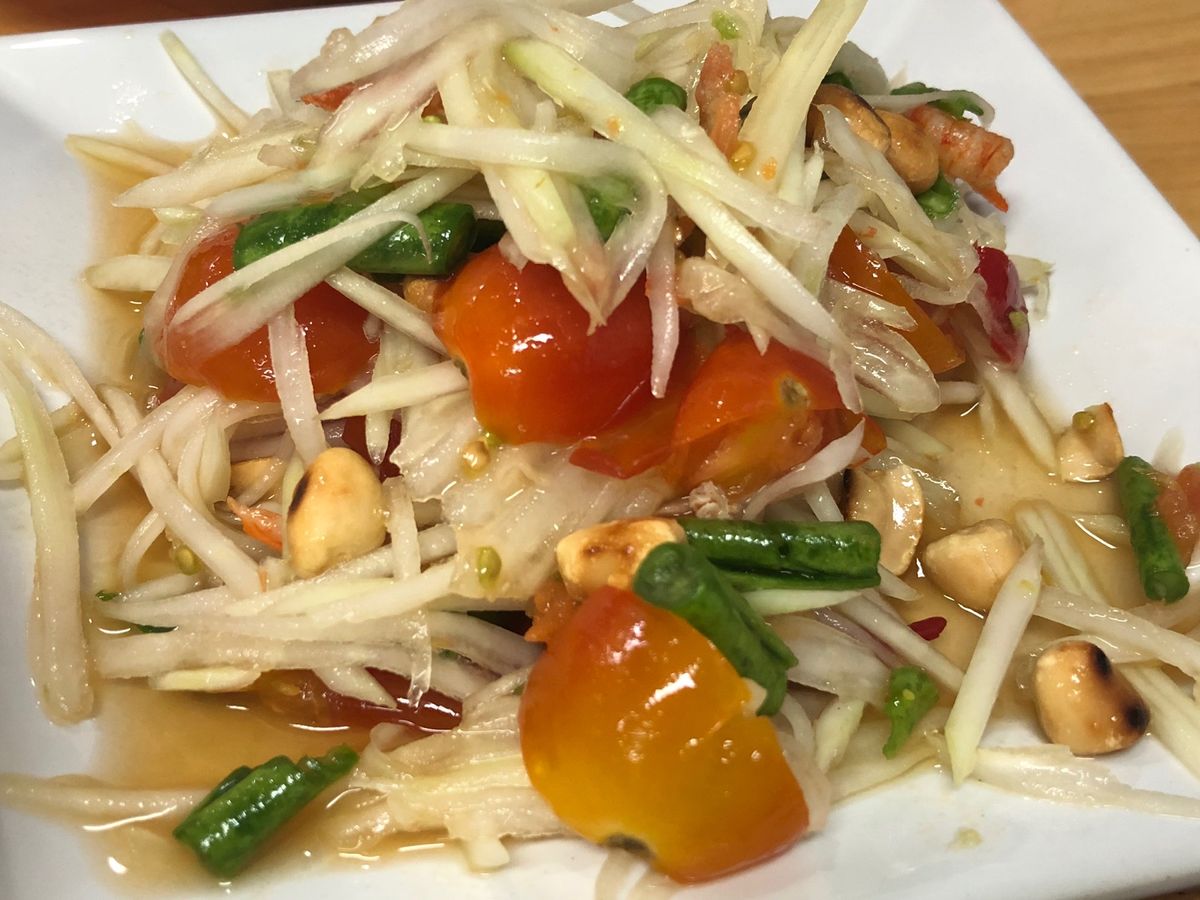 Sailomjoy

ターペー門のすぐそばにある庶民派レストラン
そこそこ...