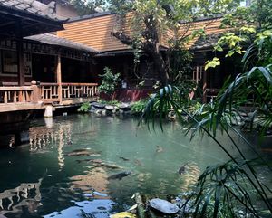 無為草堂

ランチを食べたお店
古風な中国風のインテリアとお庭が可愛かった...