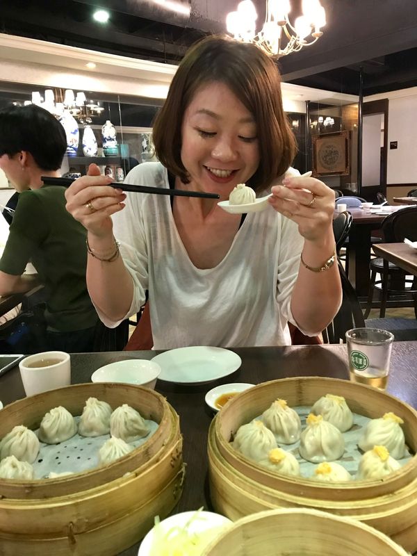 台湾・台北「美味いもの三昧！食い道楽の旅」の写真：高記永康店

例によって食べる時の満面の...