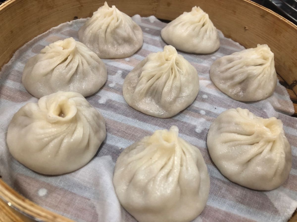 明月湯包

ここの小籠包もやっぱりなんだかんだでスタンダードが1番美味しか...