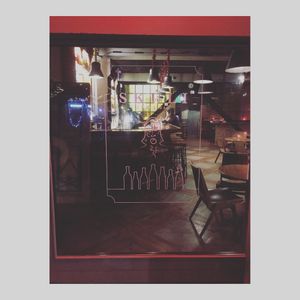 Skúli Craft Bar

泊まったホテルの目の前にあったバー
近い...