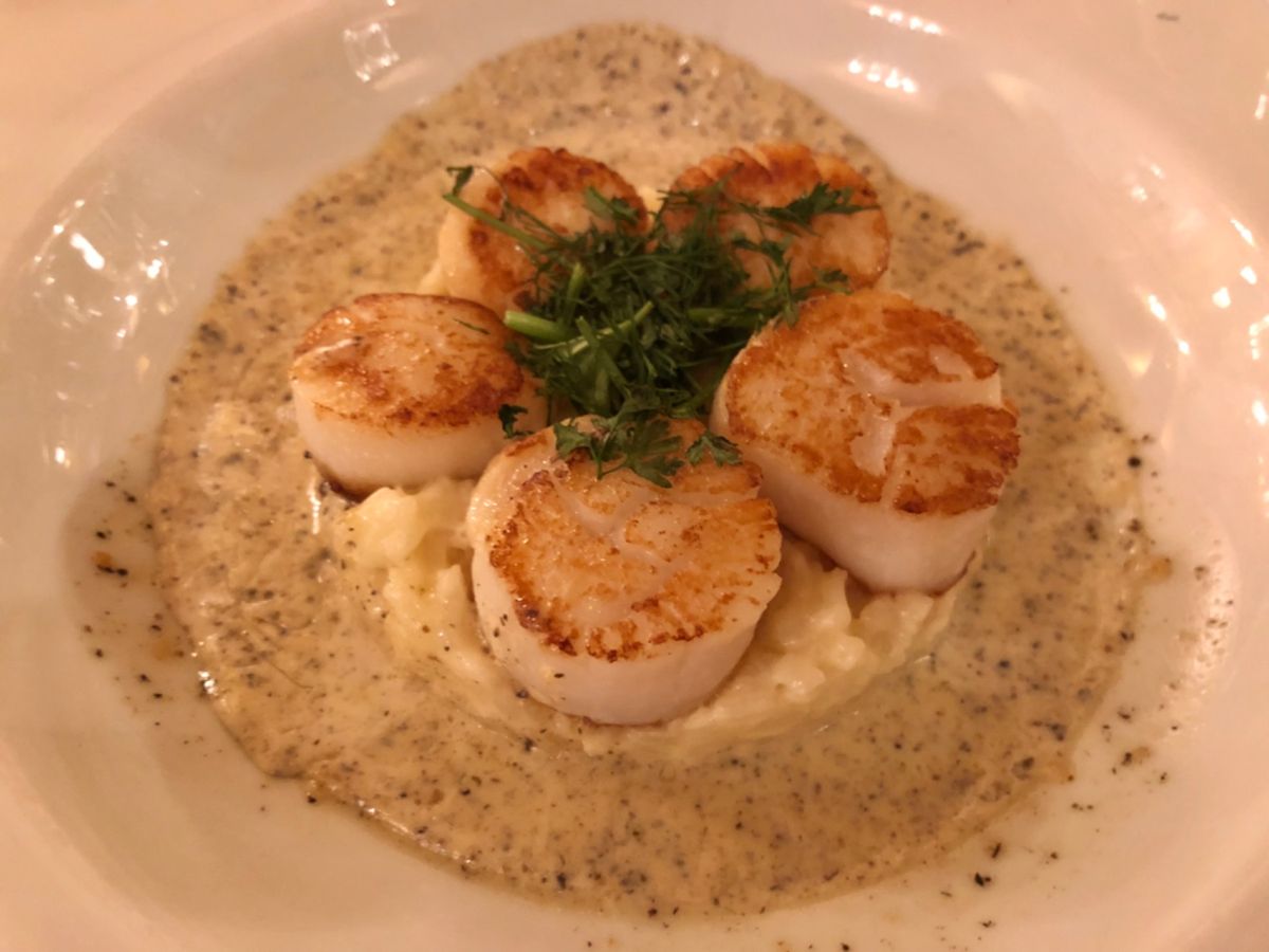 カフェ・プロコップ
1686からあるパリで一番古いカフェ
カフェという名前...