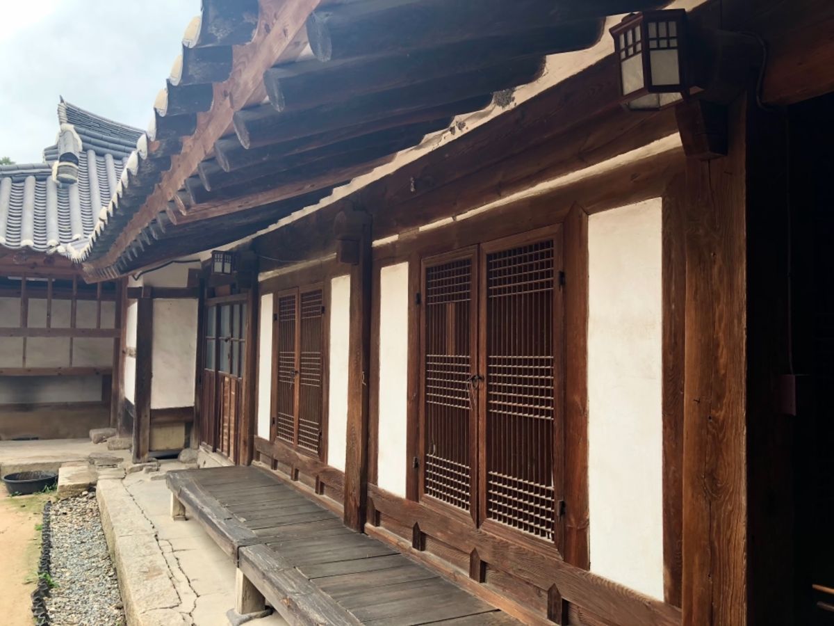 旧チェ邸

チェ一族はその昔かなりイケてる政を行っていたらしい