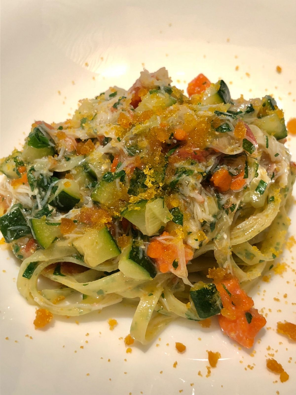 PESCE ROSSO（ペッシェ ロッソ）

11月の中旬から2週間だけ食...