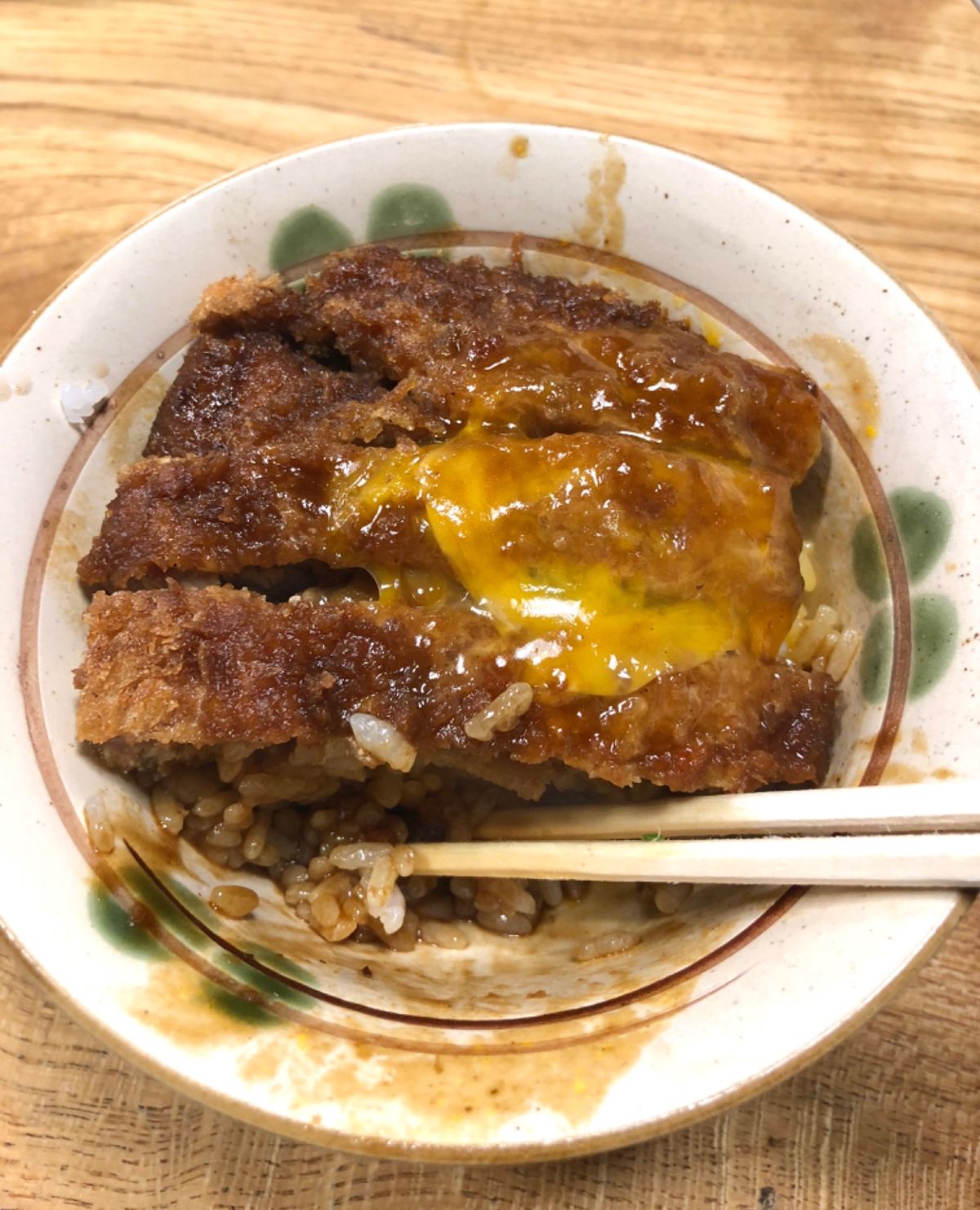 だてそば

このお店の岡山名物のデミグラスカツ丼はノリくんの青春の思い出の...