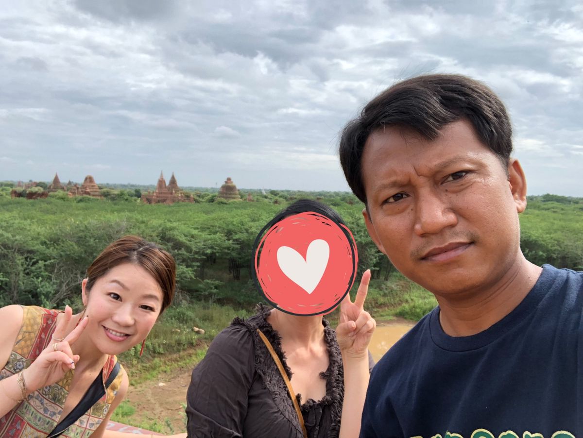 ミンナントゥー村

ドライバーのニィニィと仲良くなって
記念撮影📸