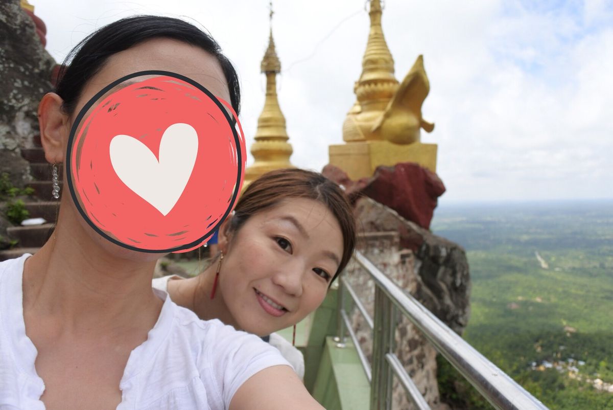 ポッパ山 ပုပ္ပားတောင်

階段がしんどかったけど上からの景色は...