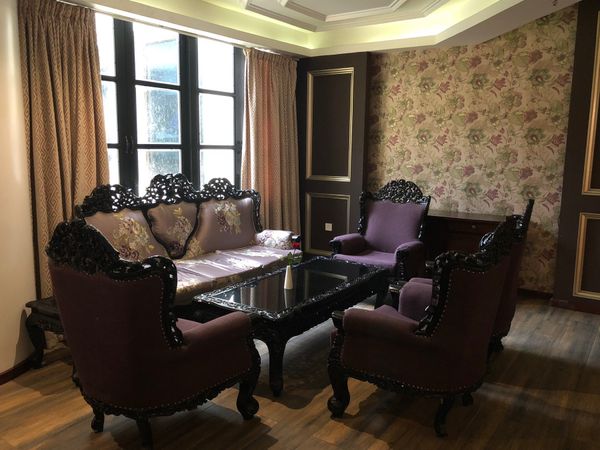 ミャンマー・ヤンゴン「ミャンマーの民族衣装ロンジーを楽しんだ旅」の写真：宿泊したローズガーデンホテル

クラシカ...