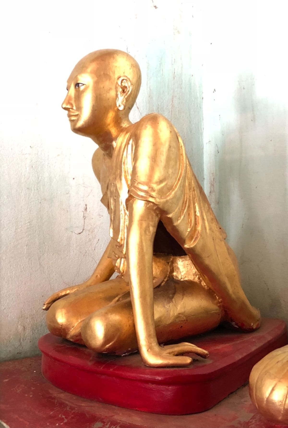 なんだか一癖ある像がたくさんある
シュエズィーゴン・パゴダ