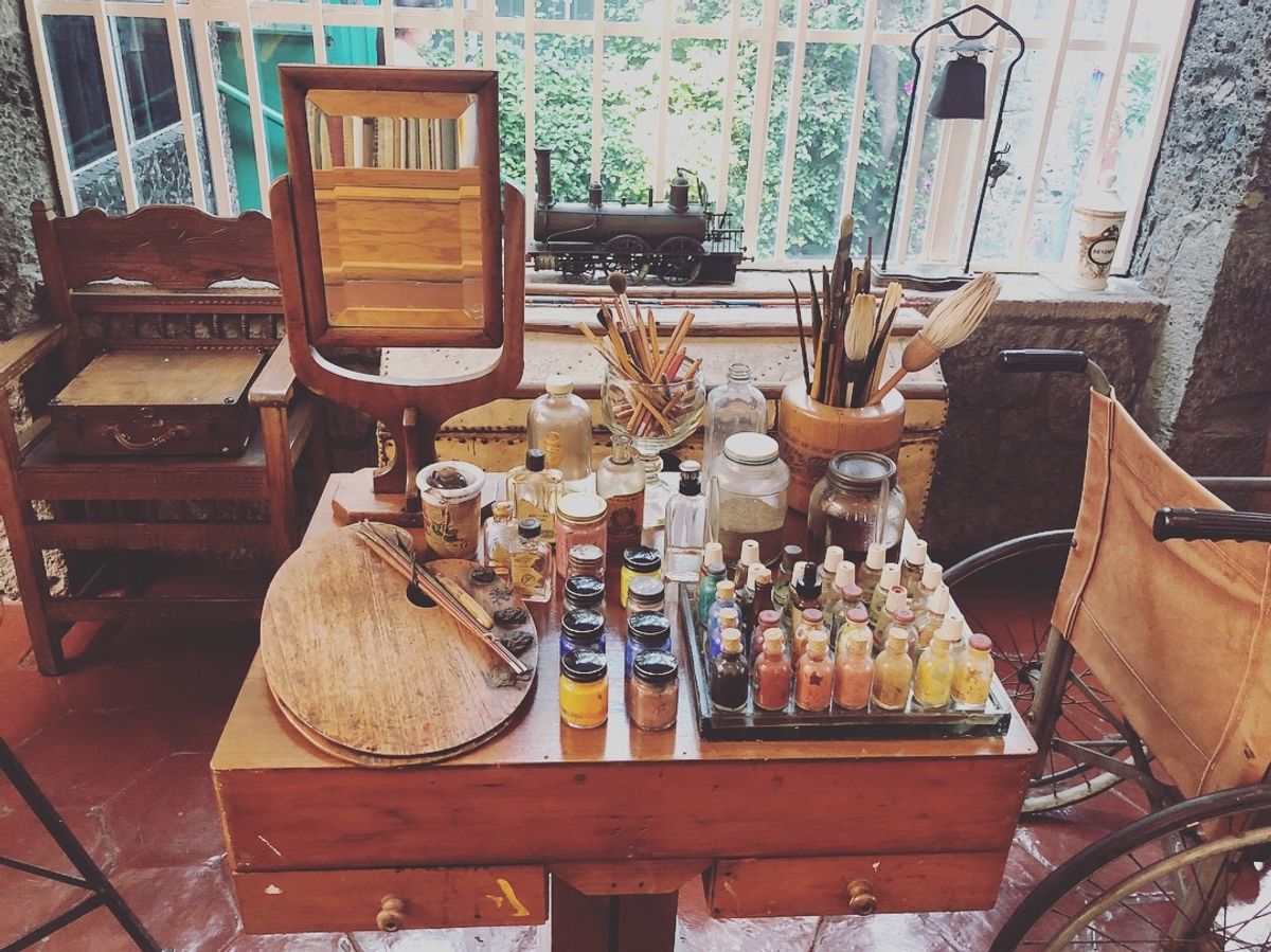 フリーダ・カーロ博物館

すごくオシャレな家だった！
メキシコのキッチンっ...