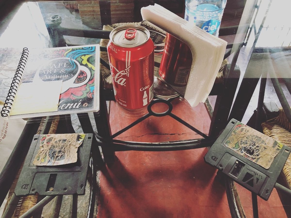 Café Art & Antiquesの店内はとにかくオシャレ！！
雑誌の...