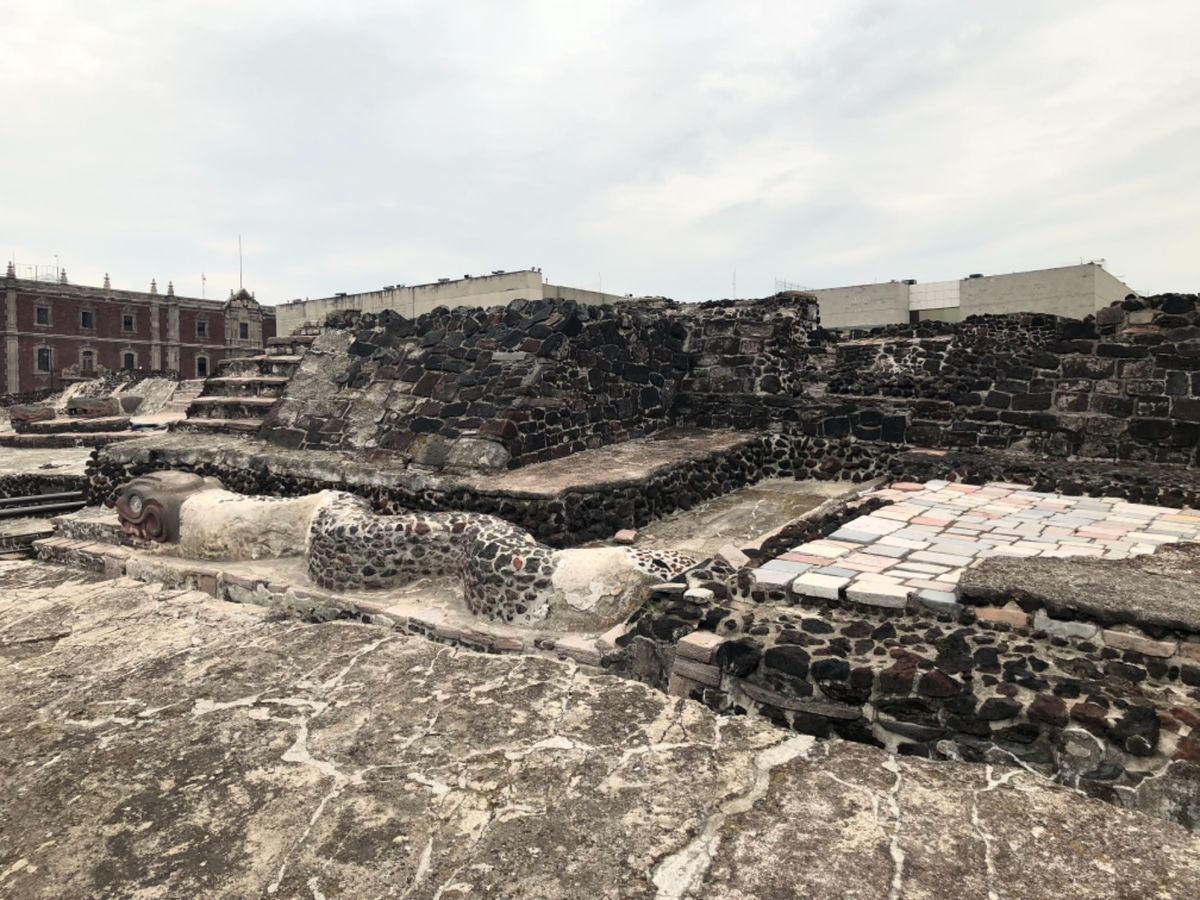 テンプロ・マヨール

メキシコシティの街の中心で見れる遺跡

1978年、...