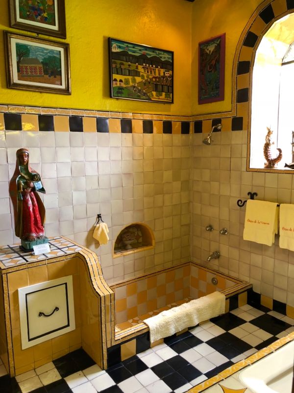 メキシコ・グアナファト「メキシコシティの周辺都市へ！！」の写真：Robert Brady Museum
...