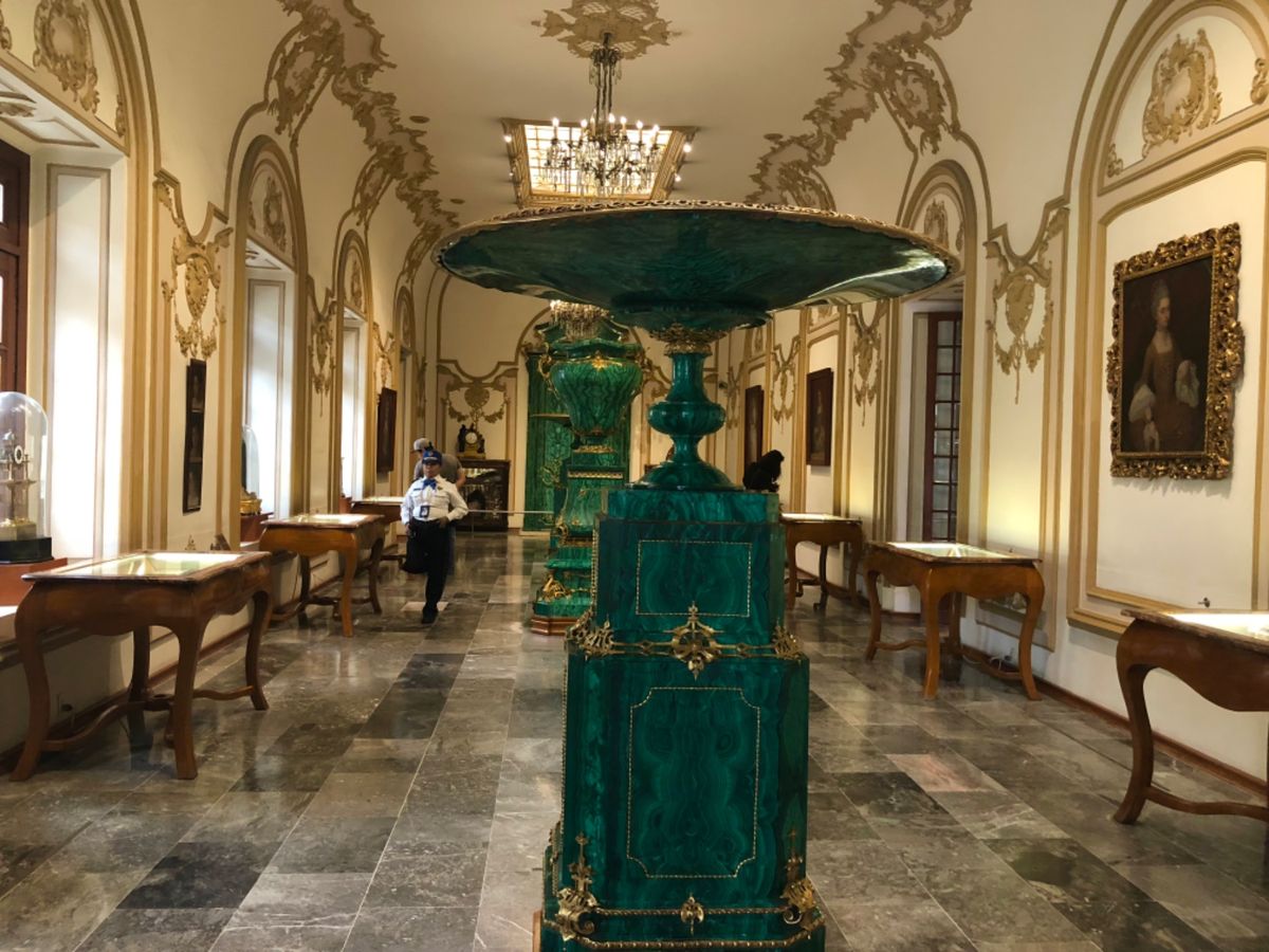 Chapultepec Castle

こういう服飾の展示方法、大好物💕
...