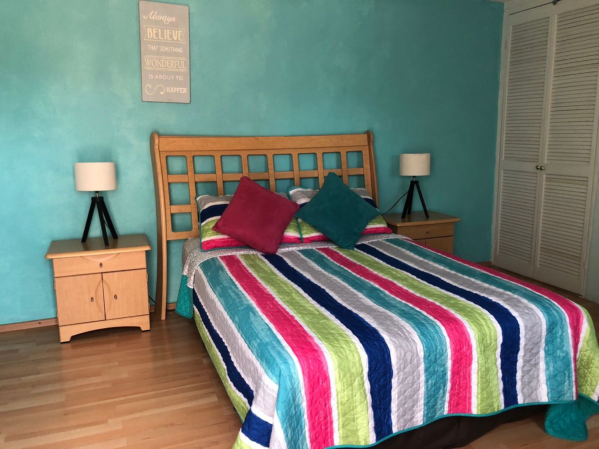 グアナファトで泊まった宿は広くて可愛らしくて
景色もめっちゃいいし
宿のオ...