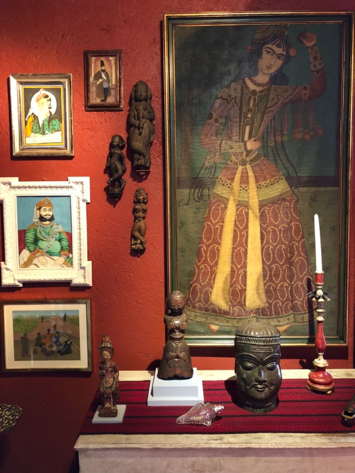 Robert Brady Museum

メキシコらしい部屋の他にも
オリ...