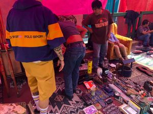 ラグニージャ・デ・アリメントス市場

メキシコシティで有名な日曜市（別名泥...