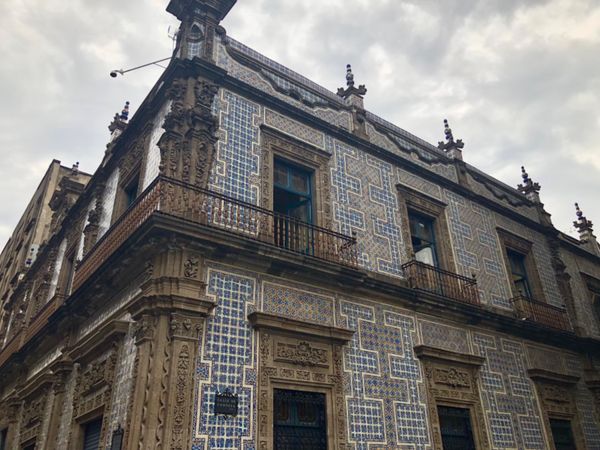 メキシコ・グアナファト「メキシコシティの周辺都市へ！！」の写真：メキシコシティの街並みあれこれ

メキシ...