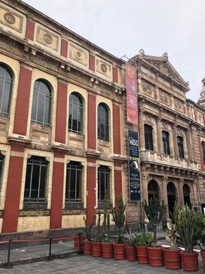 メキシコシティのソカロ周辺あれこれ

Museo Archivo de l...