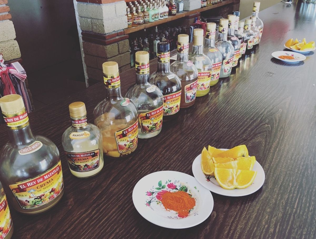 オアハカにあるメスカル工場

見学終わったら試飲と称して
めちゃくちゃ飲ま...