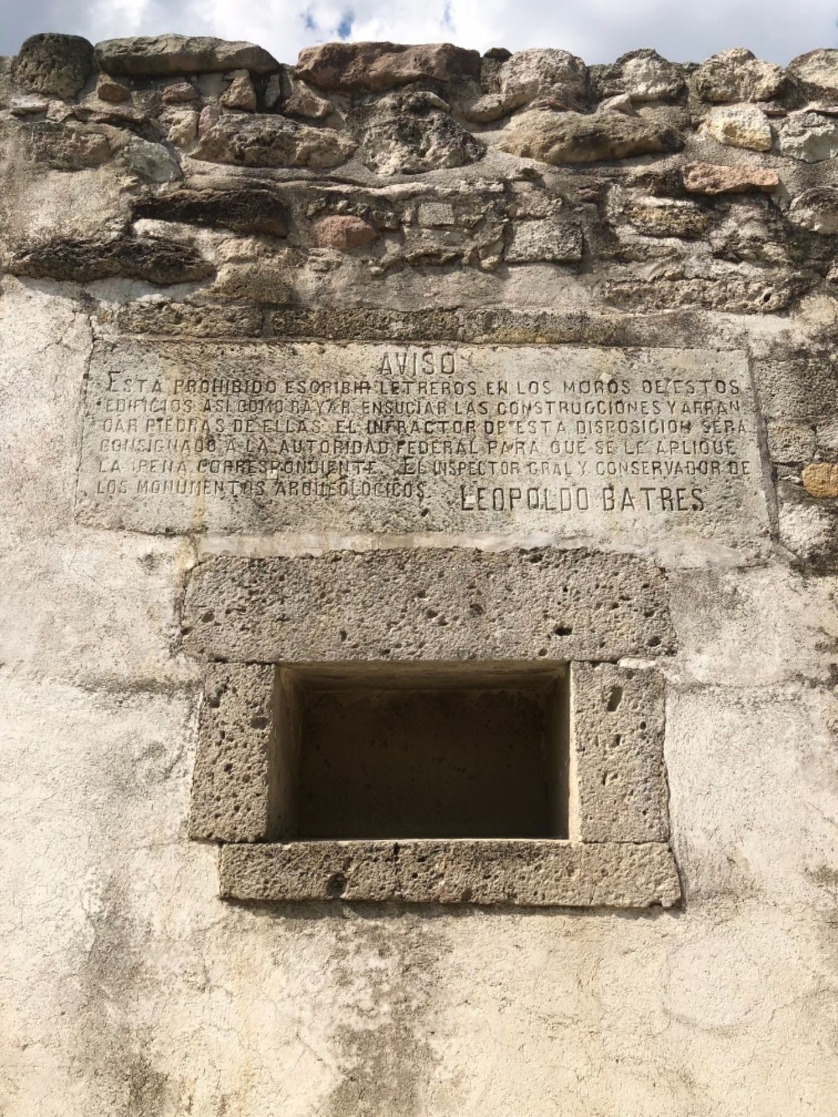 ミトラ遺跡の写真あれこれ

ガイドさんの説明もう全然覚えてないなぁ😅