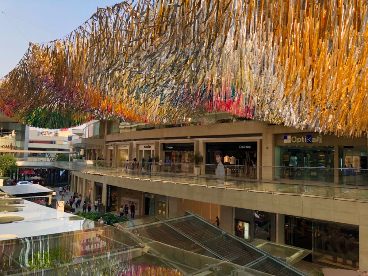 ソウマヤ美術館は無料なのが驚きなくらいオシャレ

近くのショッピングモール...