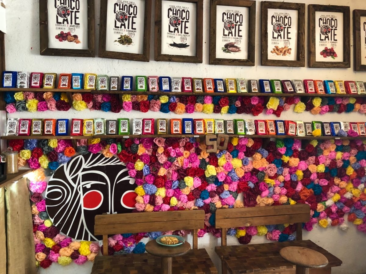 Oaxaca en una tazaとその近所の街並み

ここのコーヒー美...