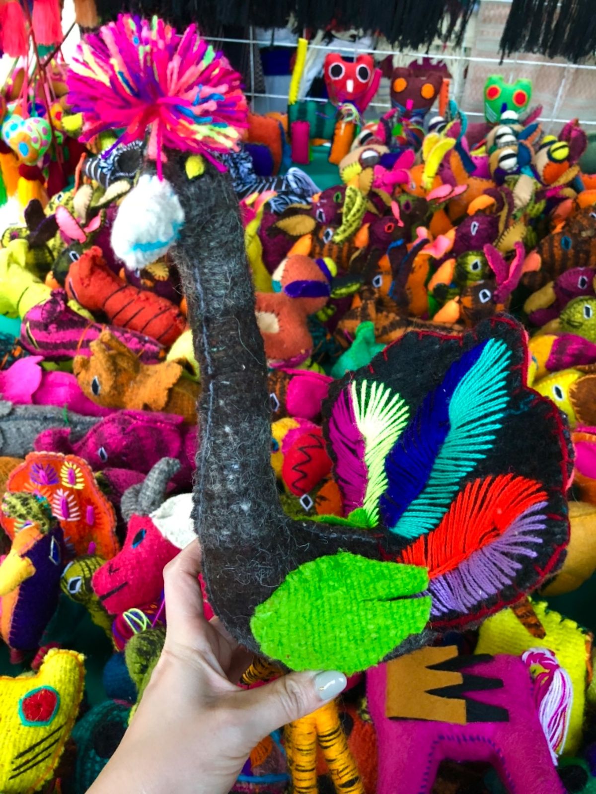 このシュールな人形たち
メキシコシティとかでもたまに売ってるんだけど
オア...