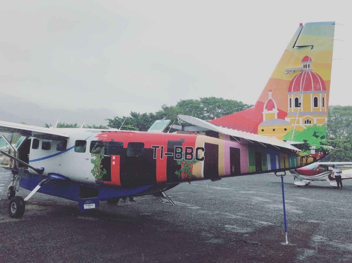タンボール空港 Tambor Airport

コルコバードのドライク・ベ...