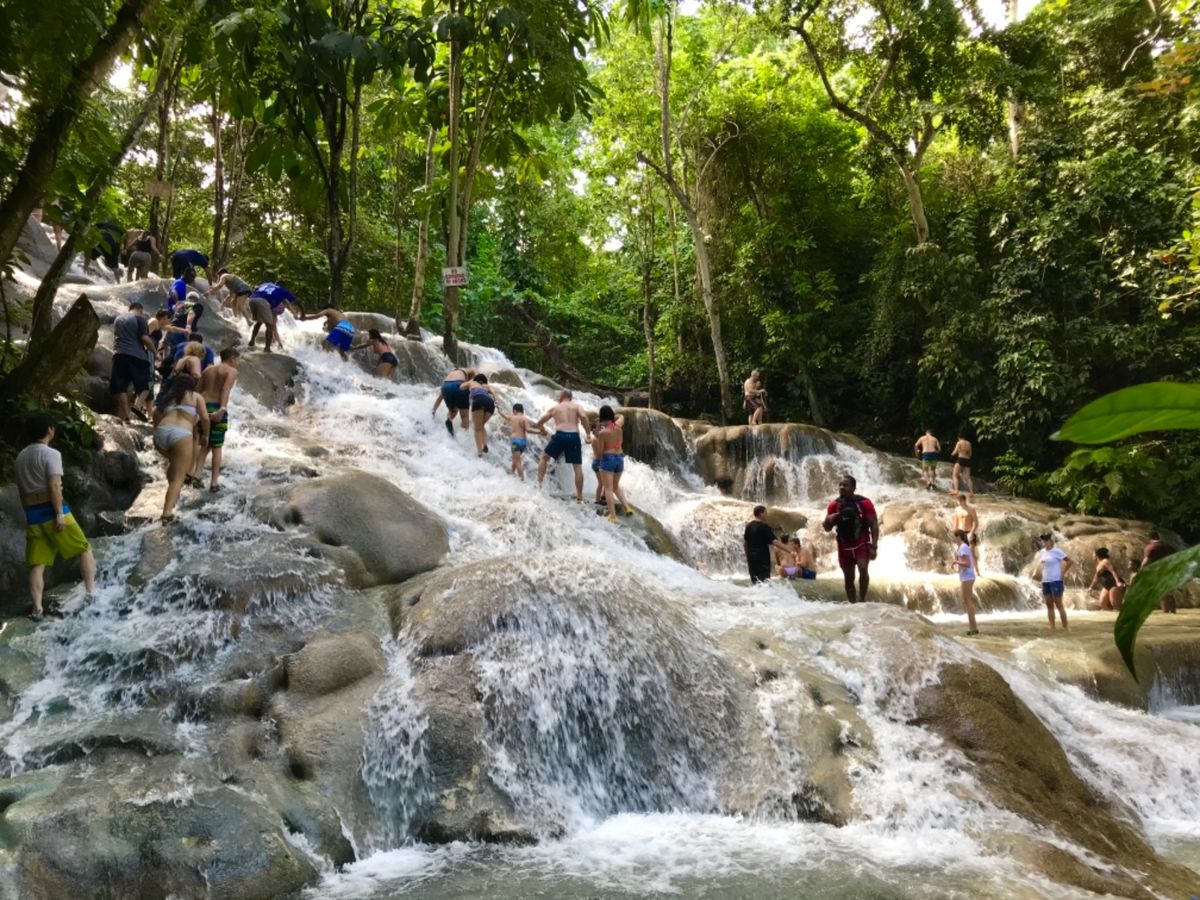 ダンズ・リバー・フォールズ & パーク

なんか写真フォルダ内の並びがぐち...