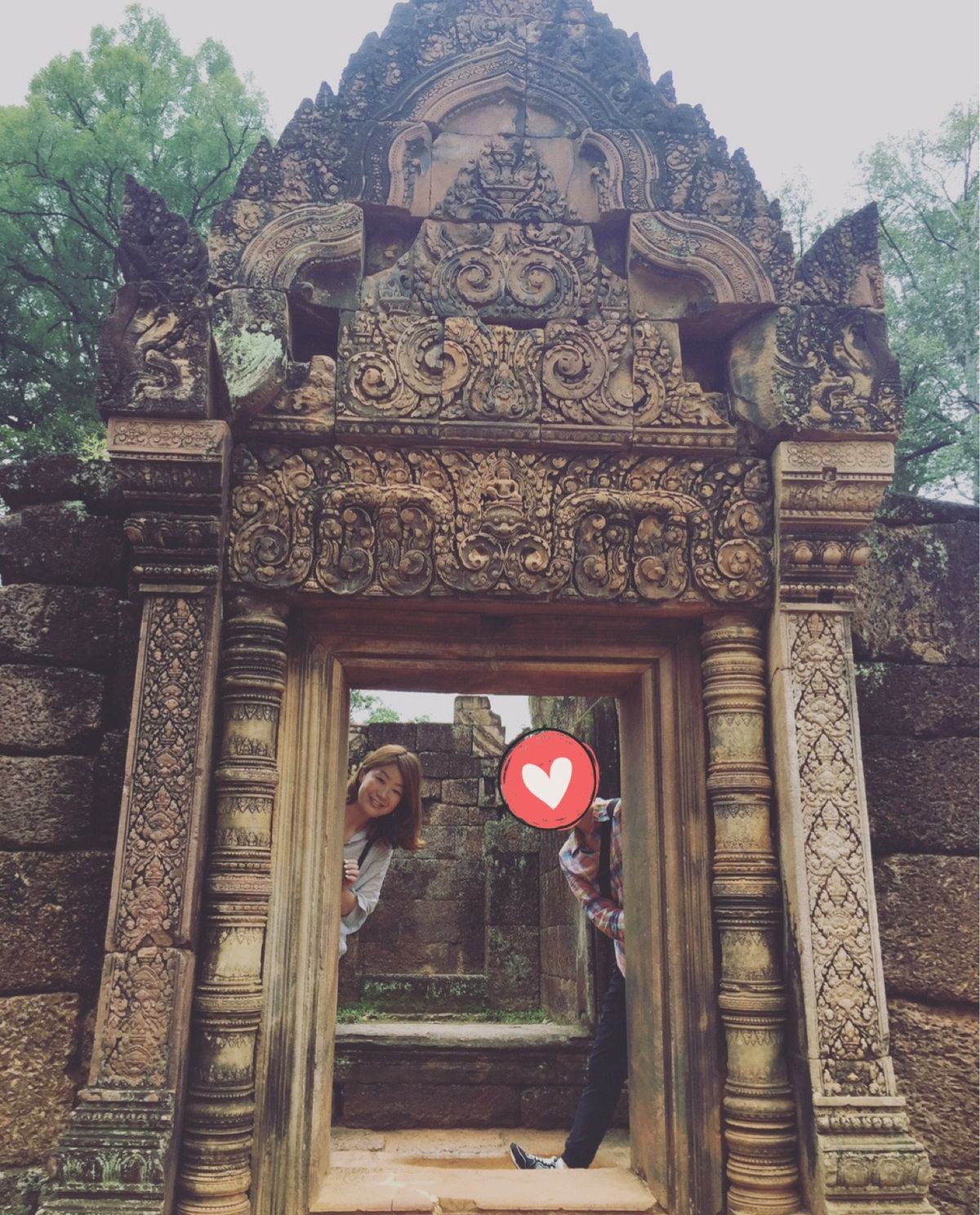 だんだんとカンボジア的ポーズが上手くなるTさん😂