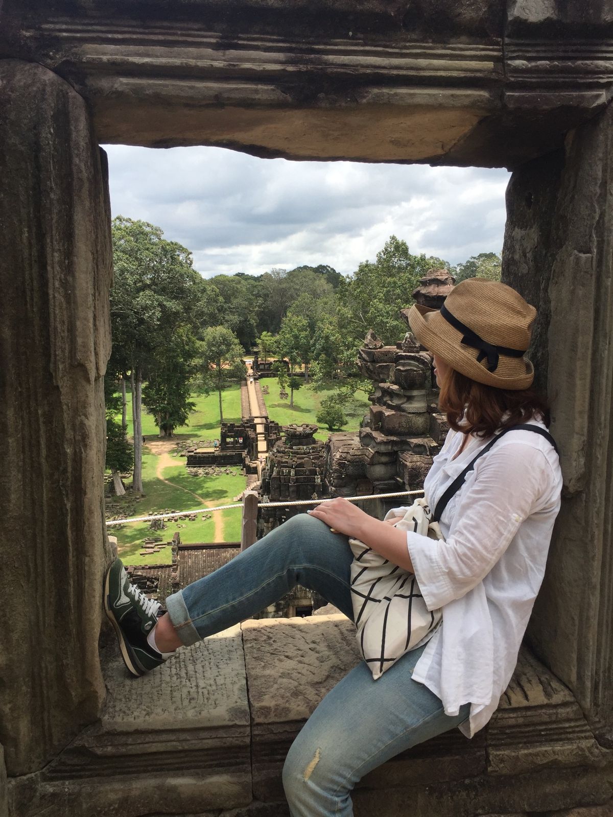 アンコールトム

ここからの景色、遺跡に来た〜！🤩
って感じがして良かった...