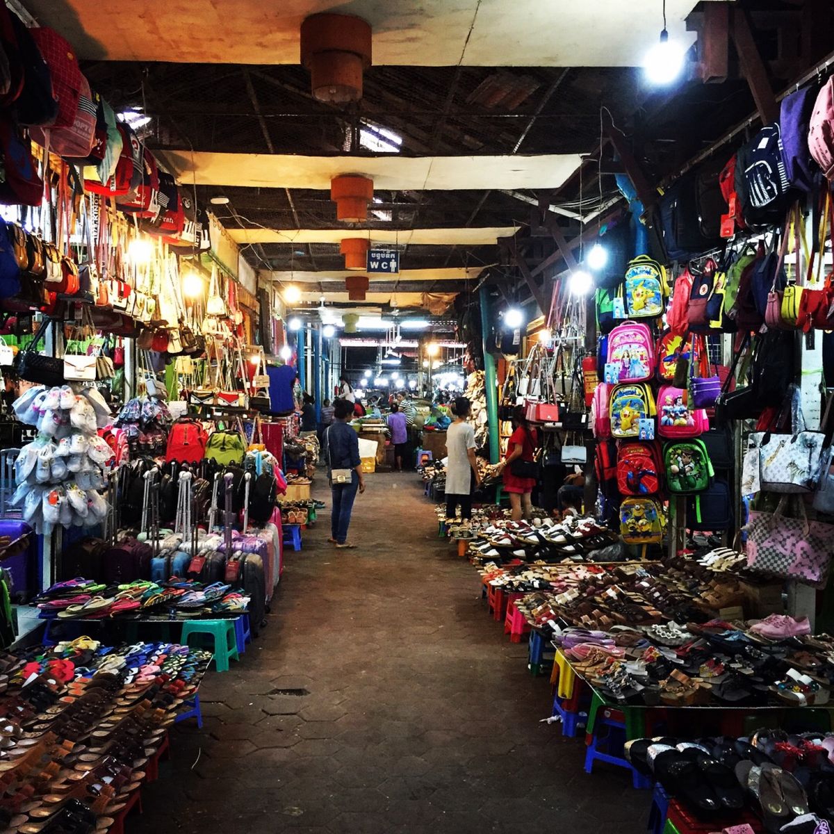 Psah Chas

鳥足の迫力ったら…
東南アジアの市場に行くと
香辛料...