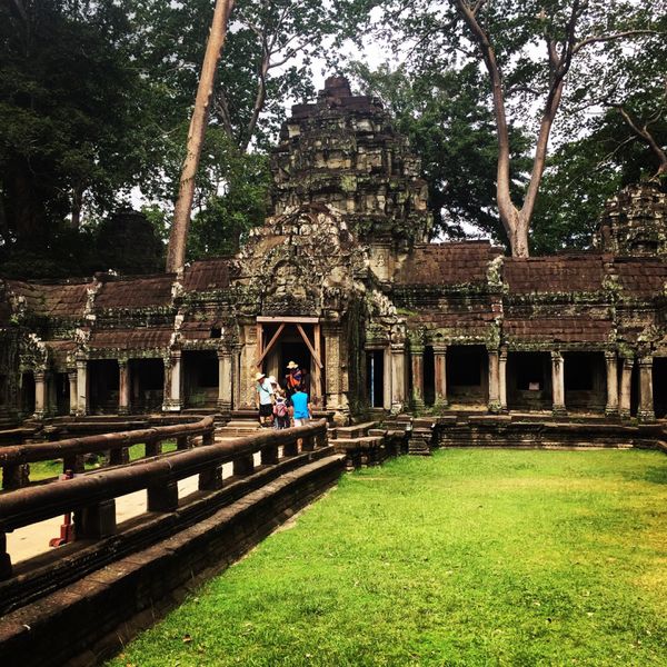 カンボジア・シェムリアップ「遺跡に圧倒された旅」の写真：アンコール遺跡…かな？

後から見返すと...