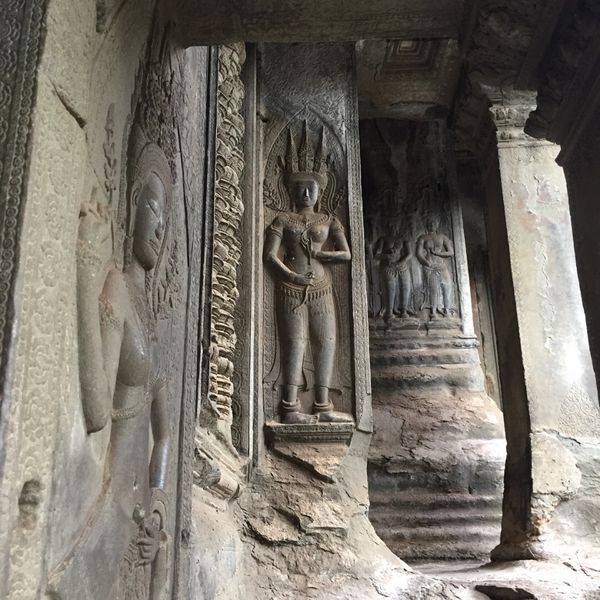 カンボジア・シェムリアップ「遺跡に圧倒された旅」の写真：カンボジアの遺跡ってレリーフが見事過ぎて...