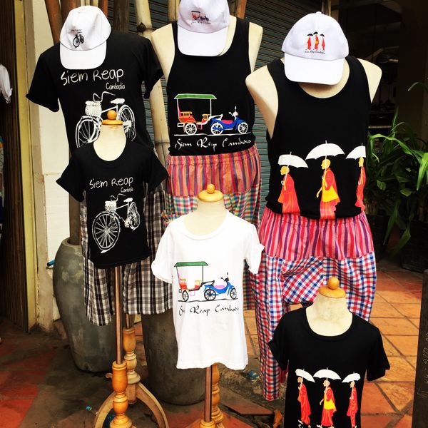 カンボジア・シェムリアップ「遺跡に圧倒された旅」の写真：Psah Chas

シェムリアップのあ...