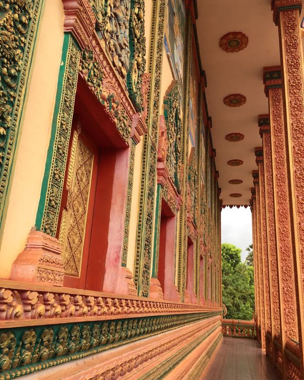 カンボジア・シェムリアップ「遺跡に圧倒された旅」の写真：乗馬体験のときに行った
シェムリアップの...