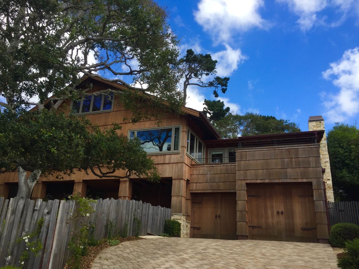 カーメル・バイ・ザ・シー Carmel-by-the-Sea

アメリカに...