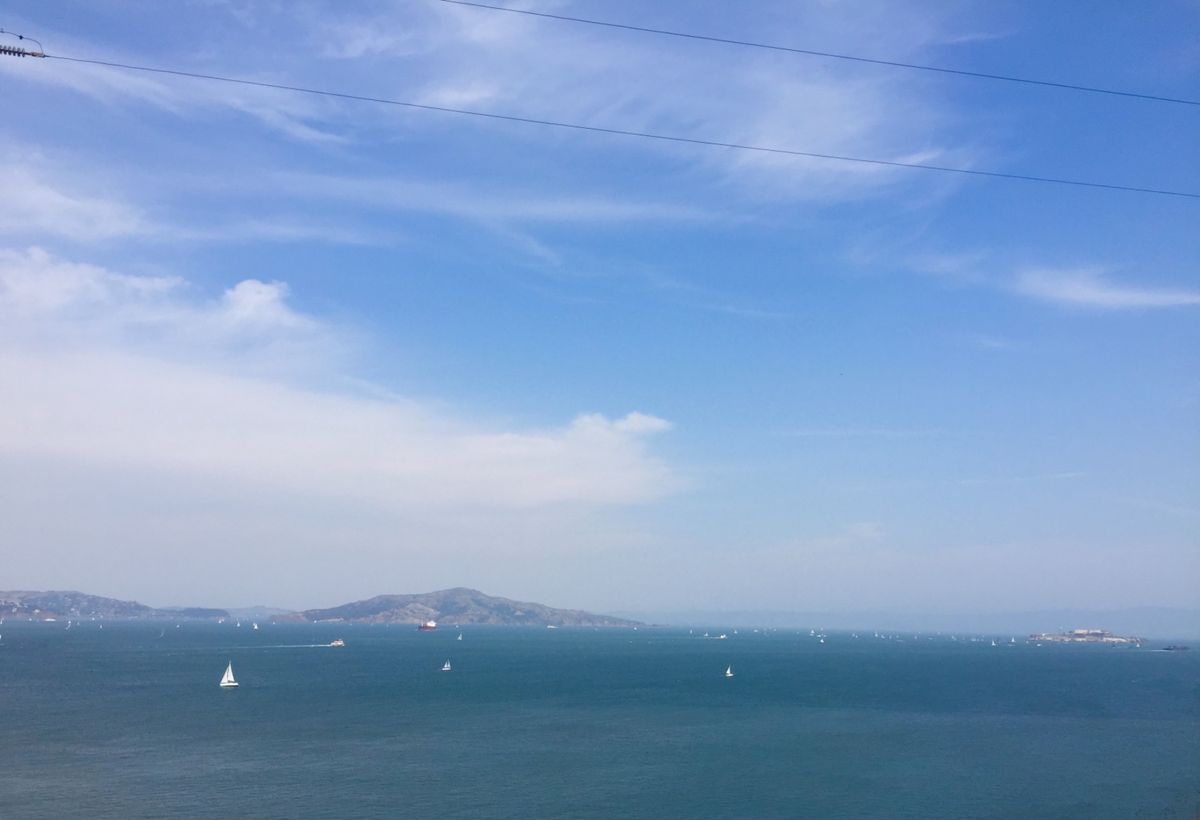 ゴールデン・ゲート・ブリッジ

思った以上に観光客が多くてビックリした
撮...