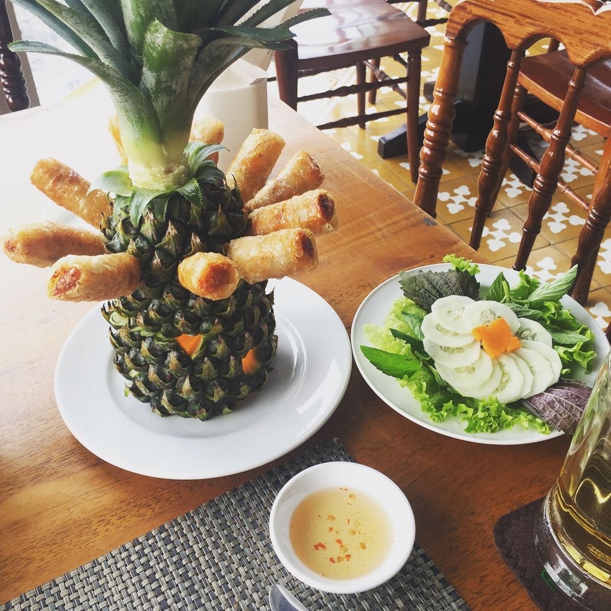 レックスホテル内にある
Rooftop Garden Barで食事
揚げ春...