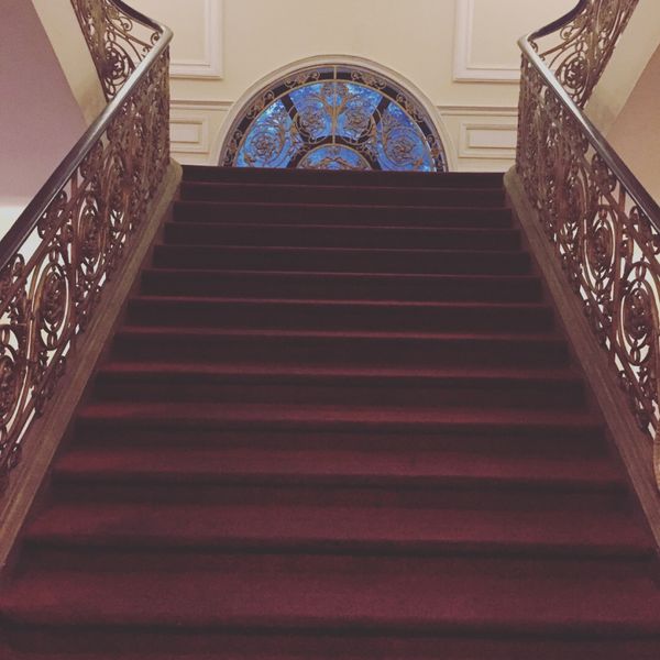 ベトナム・ホーチミン「フライト欠航！仕方ないのでベトナム観光」の写真：サイゴン・オペラハウスの中

この日の夜...