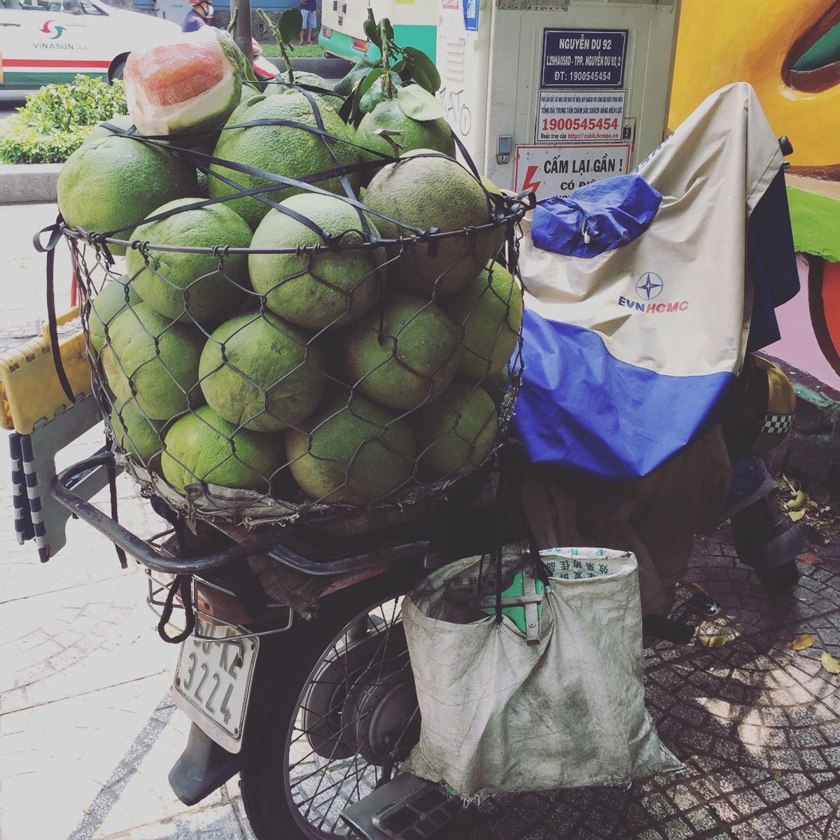 このバイクの山🛵と
荷台モリモリの姿みると
めちゃくちゃベトナム感じる