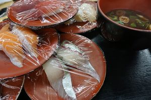 とれとれ市場
