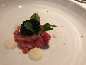 夕食は香港島のリッツカールトンにあるイタリアン「8 1/2 Otto e ...