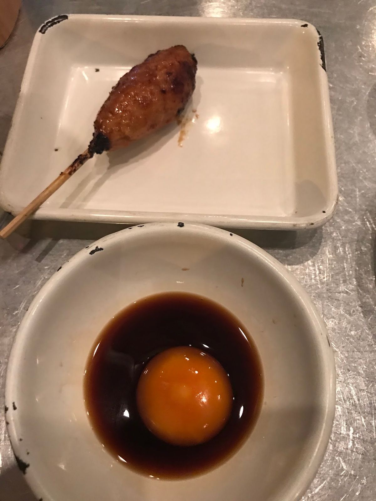 最後に宿の一階にあった焼き鳥屋「Yardbird（ヤードバード）」

日本...