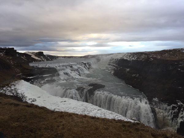 アイスランド・レイキャビク「アイスランド  ゴールデンサークル」の写真：ゴールデンサークルとヴァトナヨークル氷河...